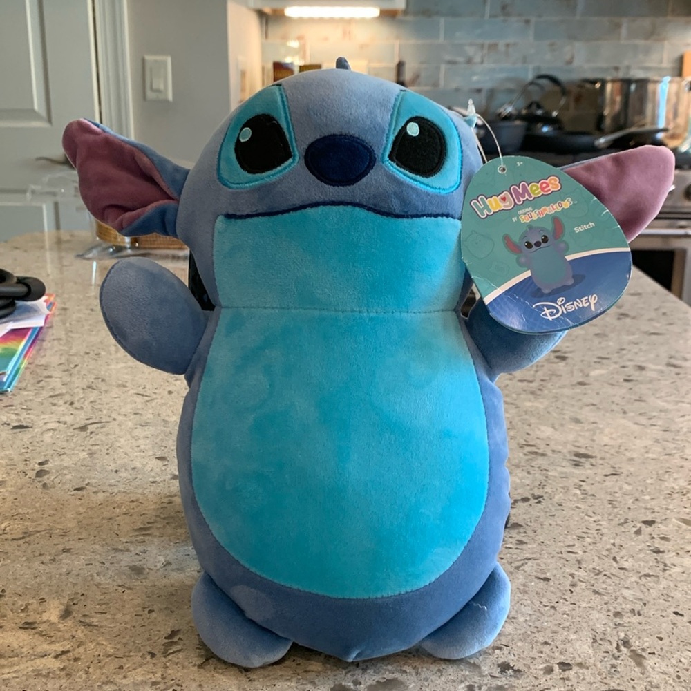Stitch squishmallow, New with tag